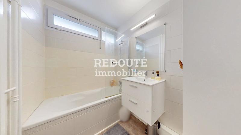 Appartement - 75 m² - 4 pièces