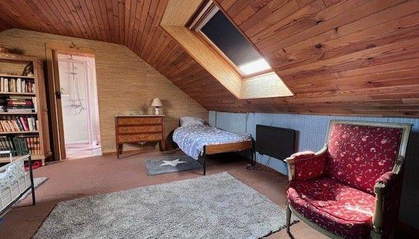 Maison - 145 m² - 7 pièces