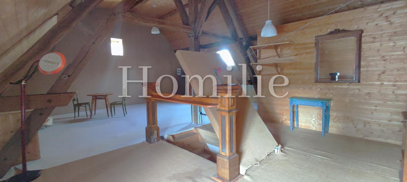 Maison - 191 m² - 5 pièces