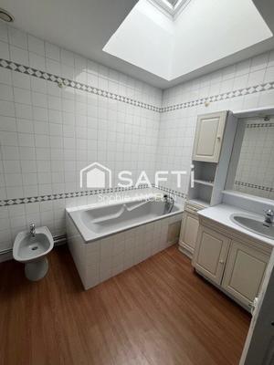 Appartement - 110 m² - 4 pièces