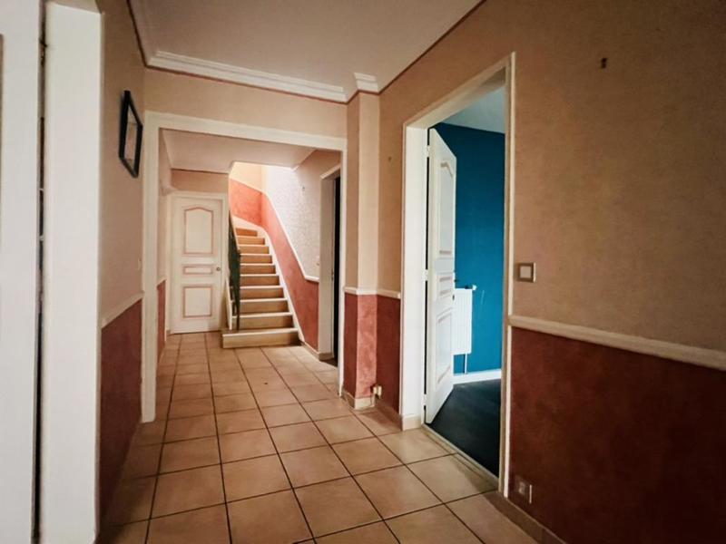 Pavillon - 132 m² - 7 pièces