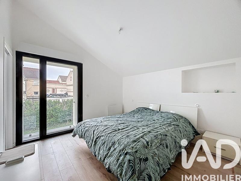 Maison - 276 m² - 10 pièces