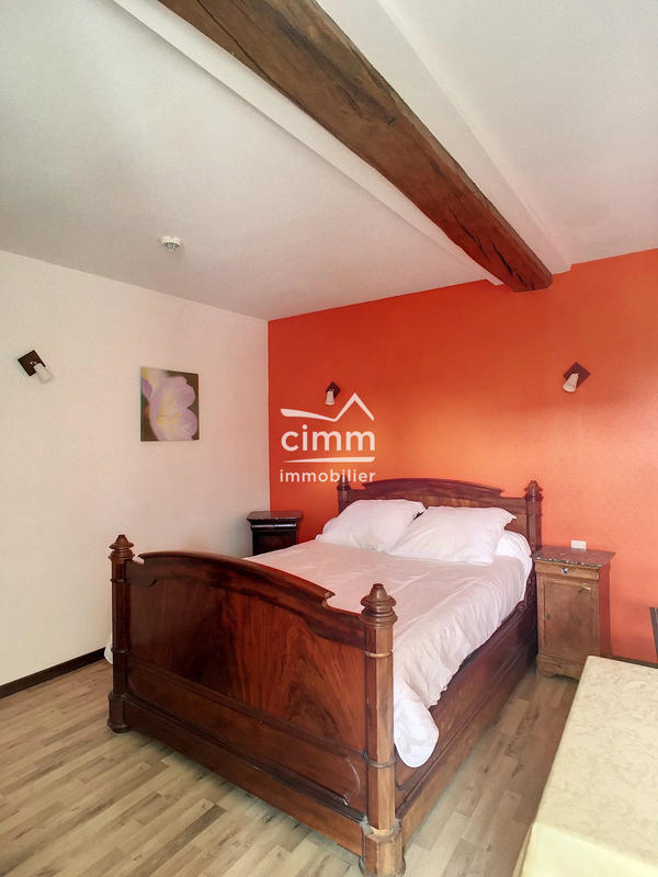 Immeuble - 1 166 m²