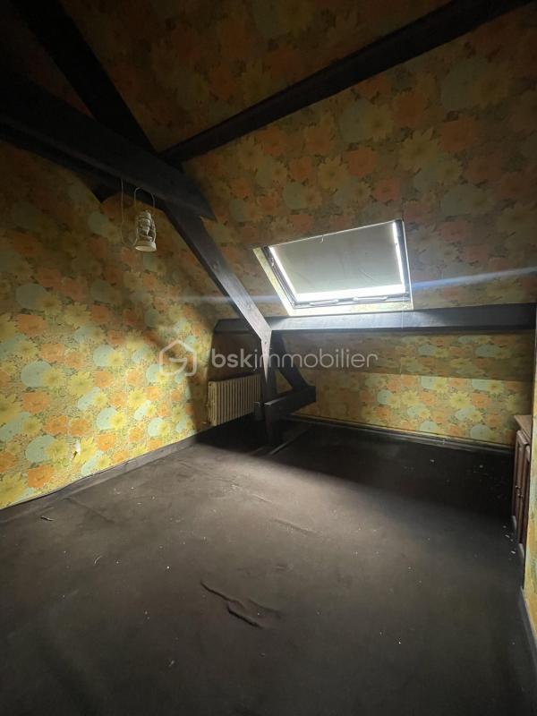 Maison traditionnelle - 169 m² - 7 pièces