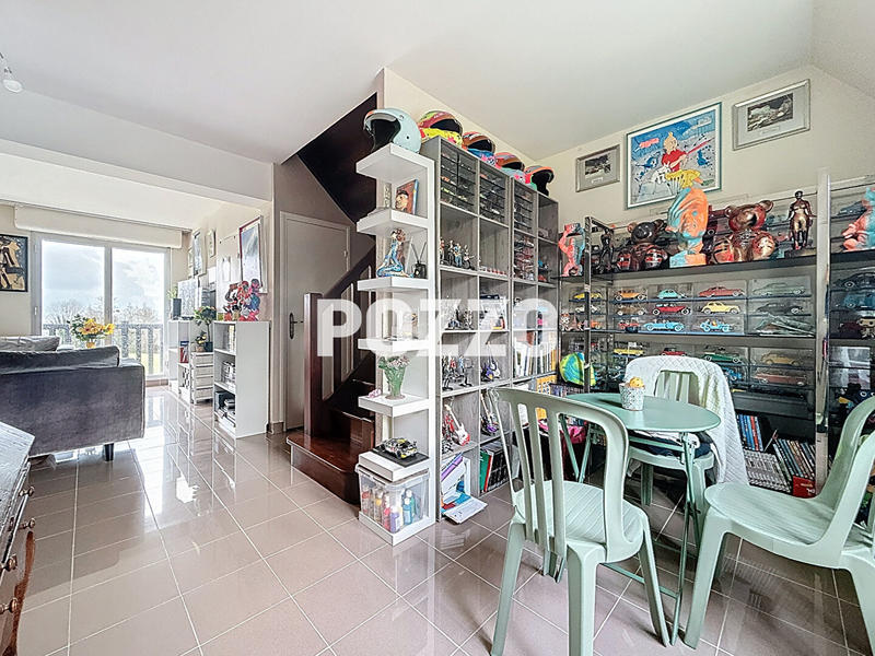 Appartement - 64 m² - 3 pièces