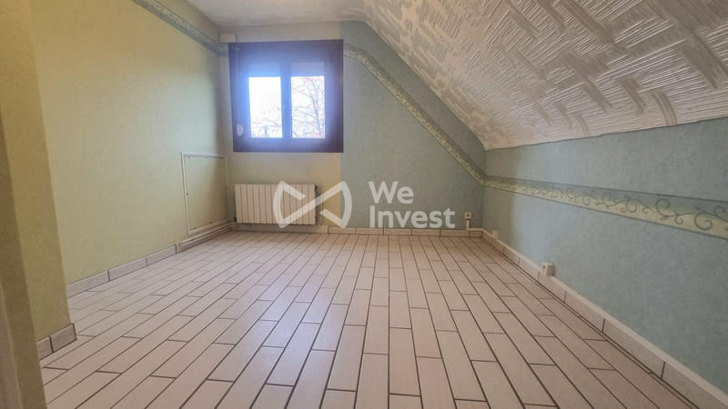 Maison - 100 m² - 5 pièces