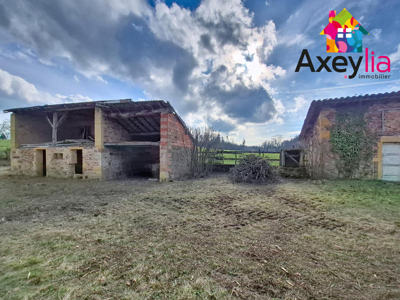 Maison - 335 m² - 12 pièces