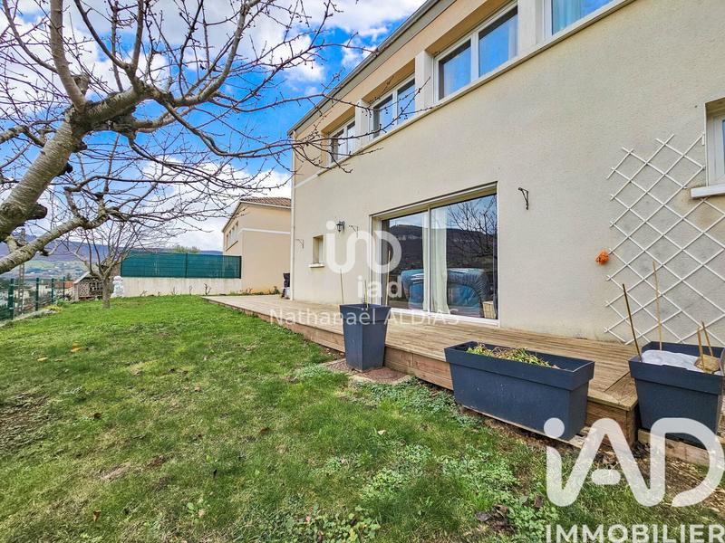 Maison - 87 m² - 5 pièces