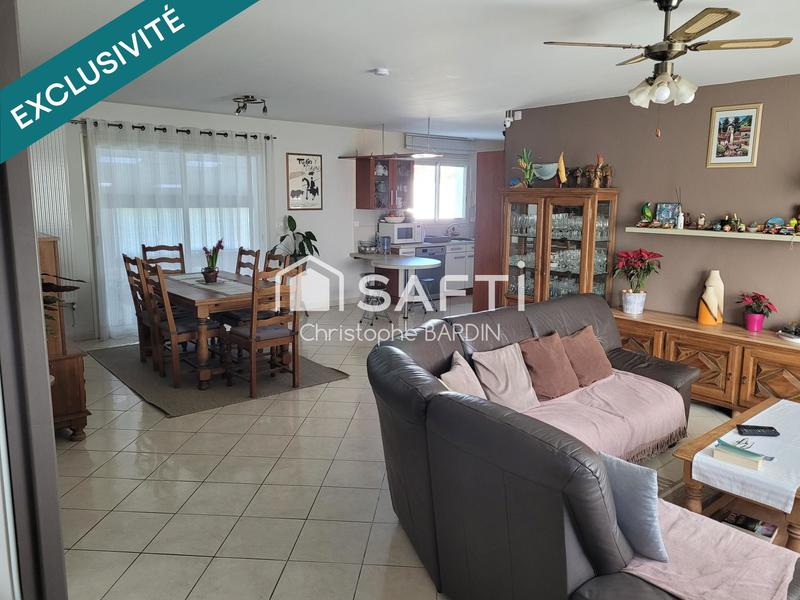 Maison - 92 m² - 5 pièces