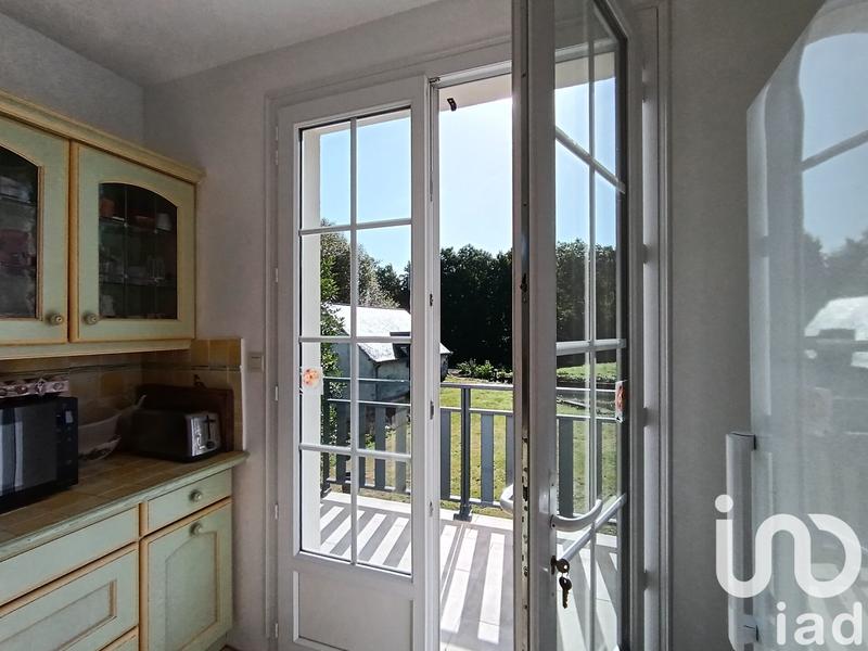 Maison - 181 m² - 7 pièces