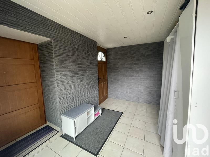 Maison - 181 m² - 9 pièces