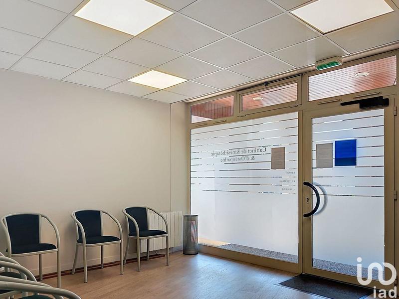 Local commercial - 162 m² - 8 pièces