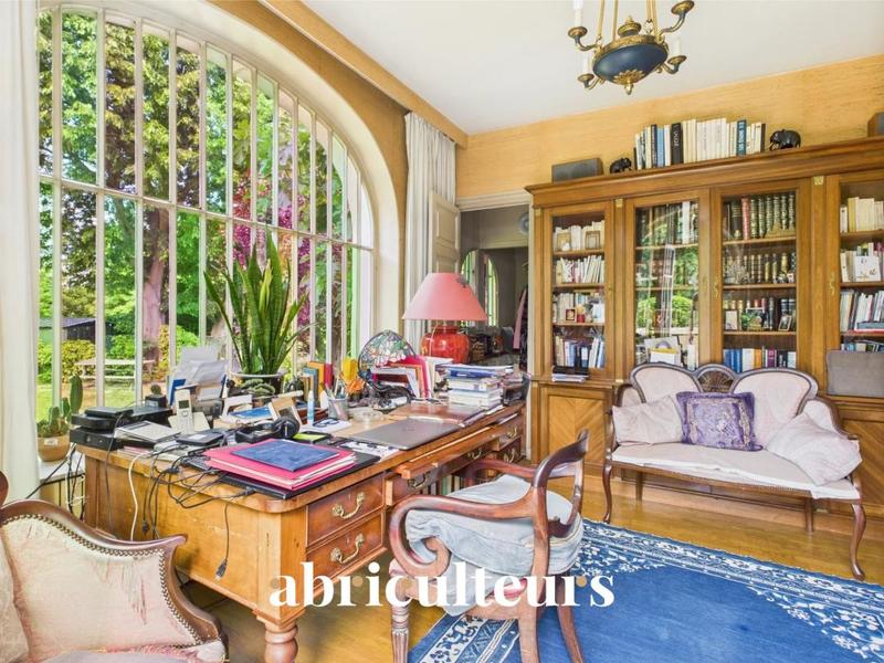 Appartement ancien - 165 m² - 6 pièces