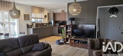 Appartement - 98 m² - 4 pièces