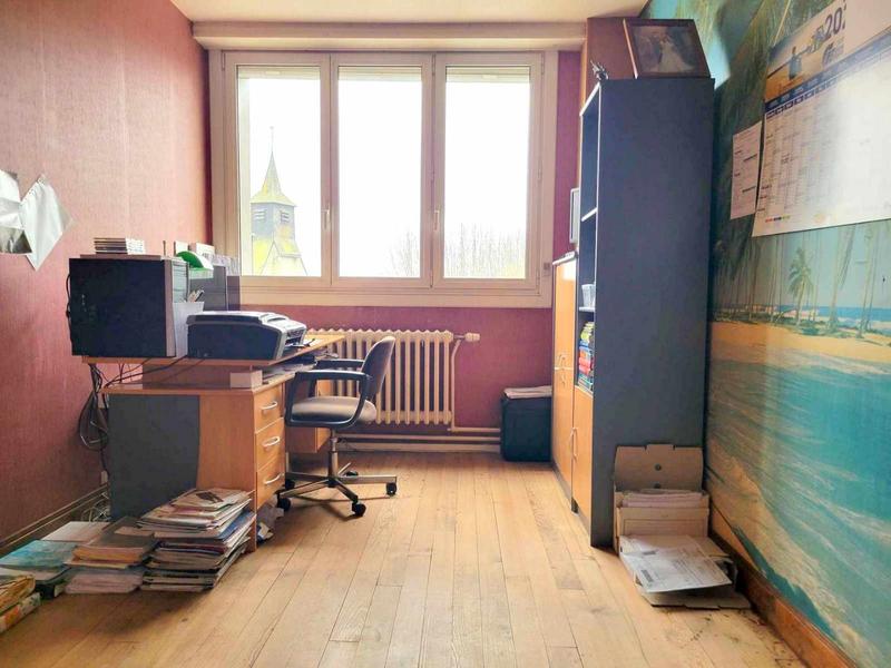 Local d'activités - 230 m² - 9 pièces