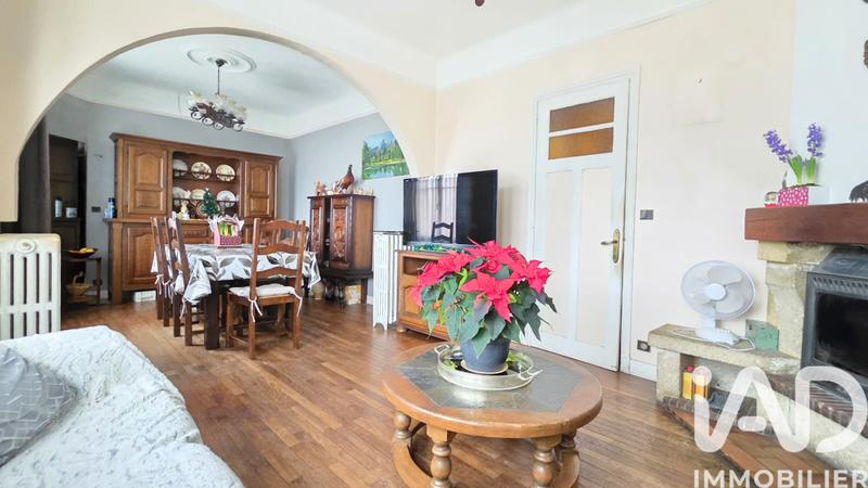 Maison - 105 m² - 5 pièces