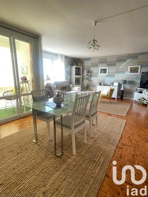 Appartement - 98 m² - 5 pièces