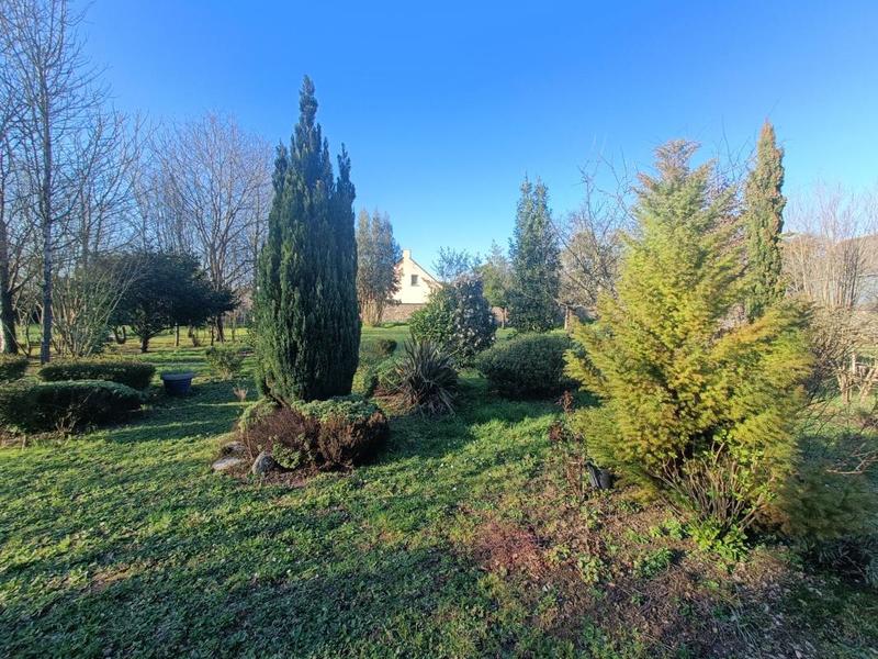 Maison - 203 m² - 5 pièces