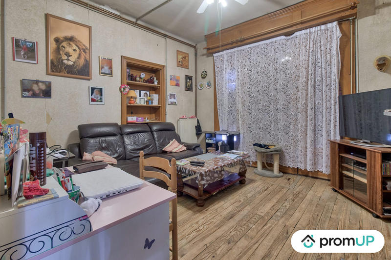 Maison - 200 m² - 7 pièces