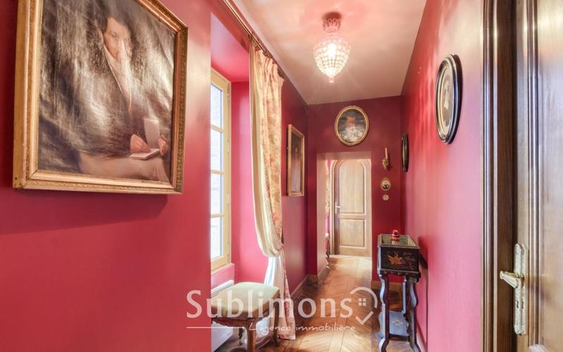 Maison ancienne - 200 m² - 8 pièces