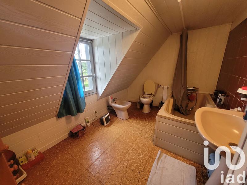 Maison - 102 m² - 4 pièces