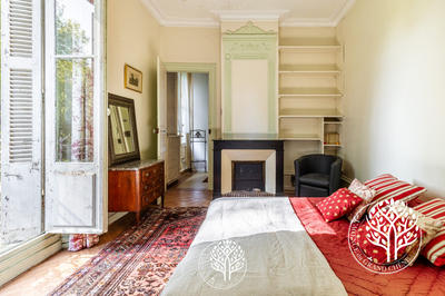 Maison - 435 m² - 16 pièces