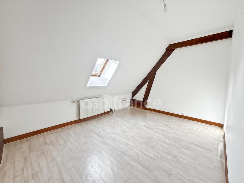 Maison - 86 m² - 5 pièces