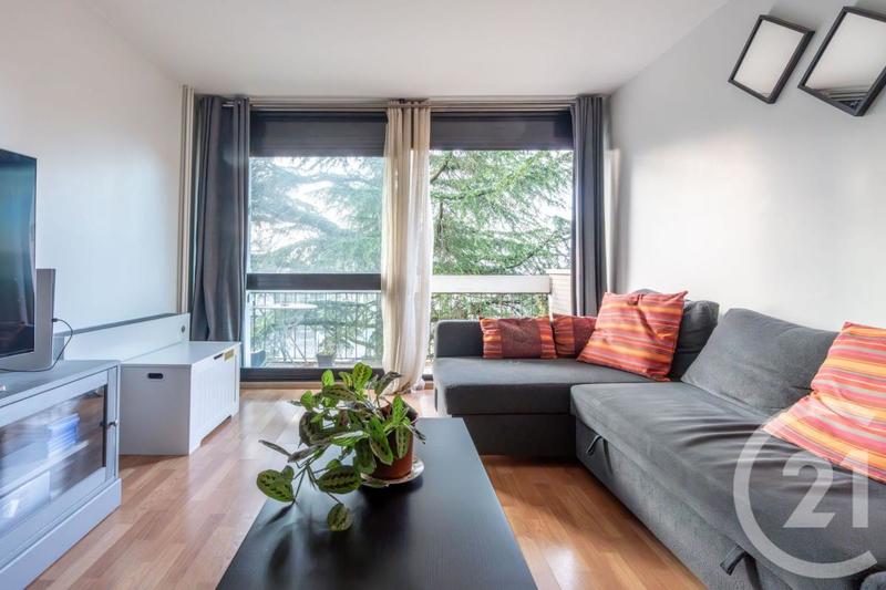 Appartement - 87 m² - 4 pièces