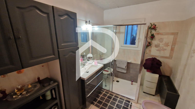 Maison - 152 m² - 7 pièces