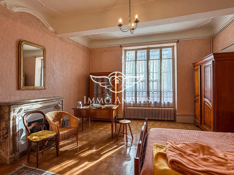 Appartement - 129 m² - 3 pièces