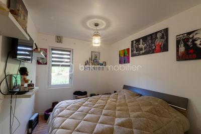 Maison - 84 m² - 4 pièces