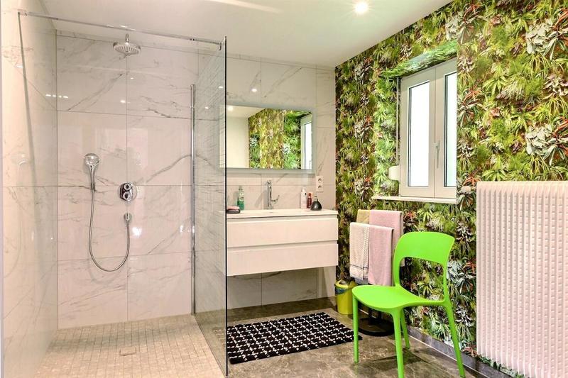 Maison - 250 m² - 10 pièces