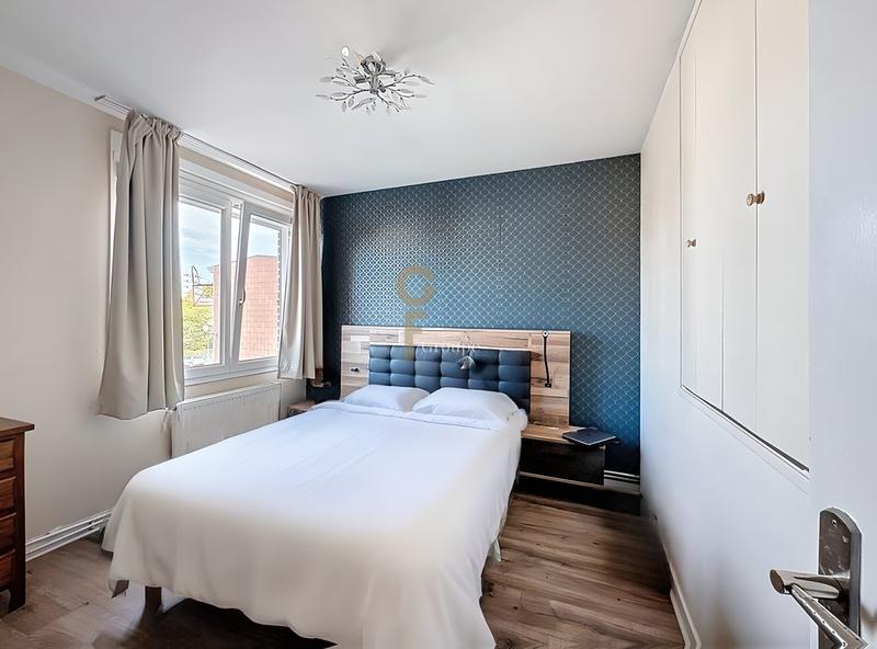 Maison - 110 m² - 8 pièces