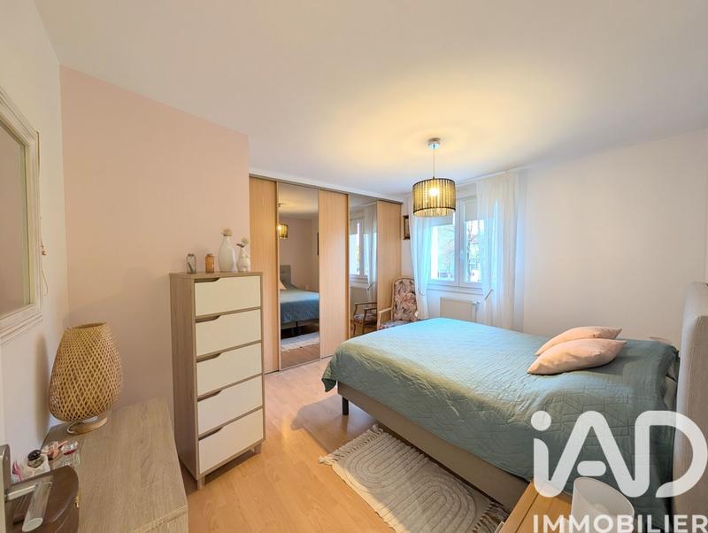 Appartement - 92 m² - 4 pièces