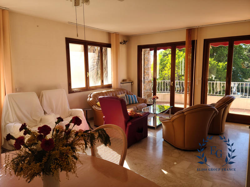 Maison - 175 m² - 7 pièces