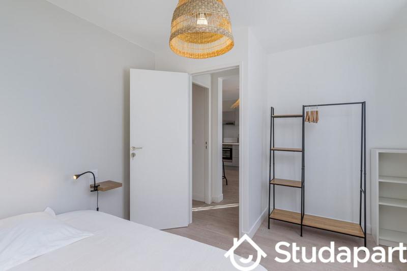 Chambre - 9 m² - 1 pièce