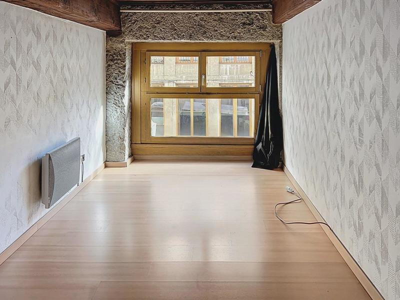 Appartement - 77 m² - 3 pièces