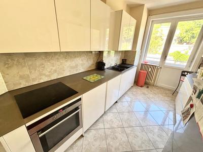Appartement - 120 m² - 4 pièces