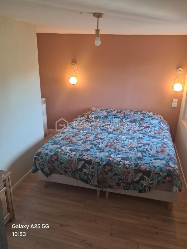 Propriété - 75 m² - 4 pièces