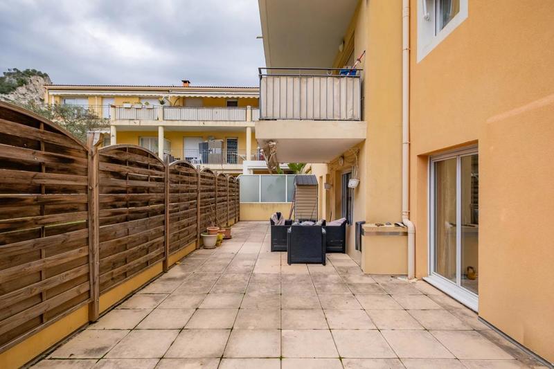 Appartement - 83 m² - 4 pièces