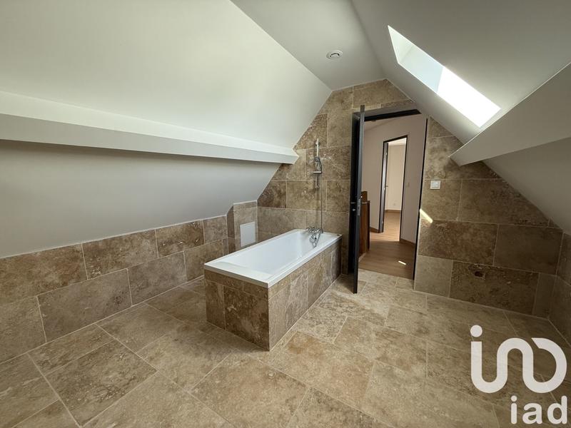 Maison - 89 m² - 5 pièces