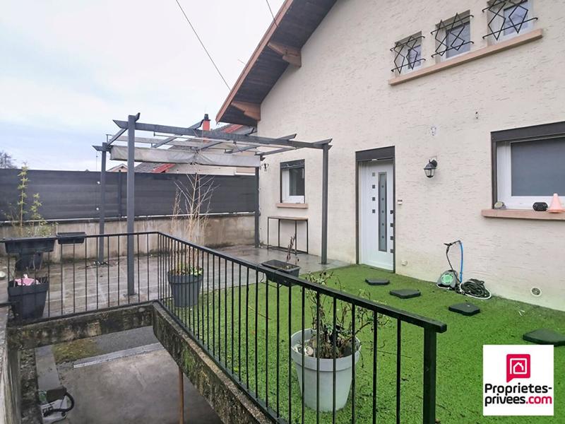 Maison - 96 m² - 4 pièces