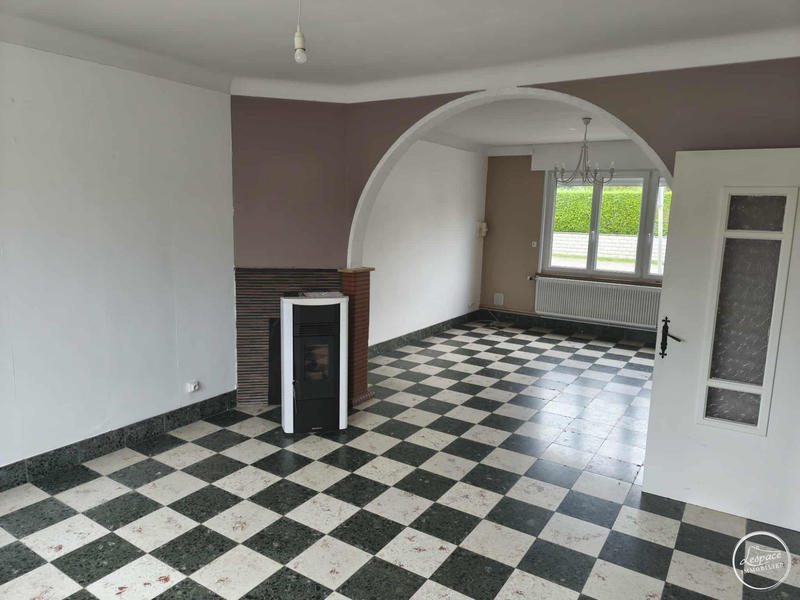 Maison traditionnelle - 152 m² - 6 pièces