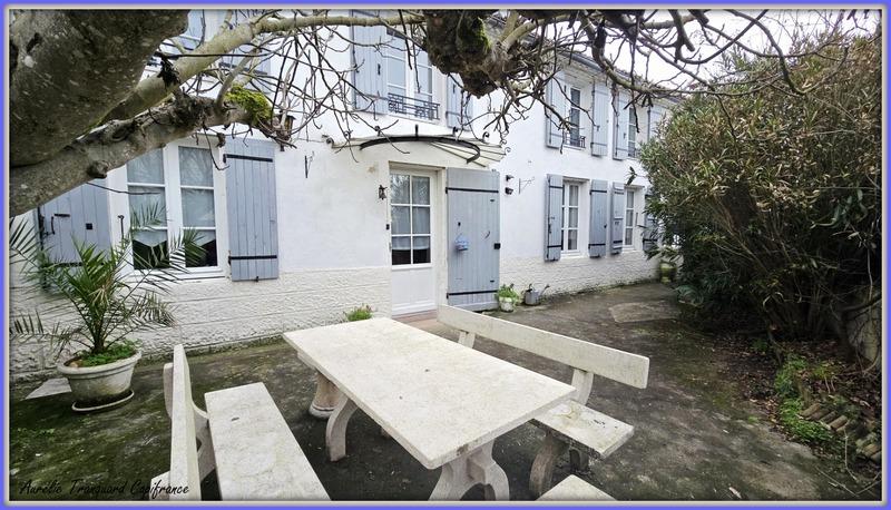 Maison de village - 145 m² - 5 pièces