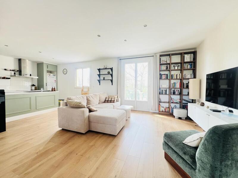 Pavillon - 112 m² - 4 pièces