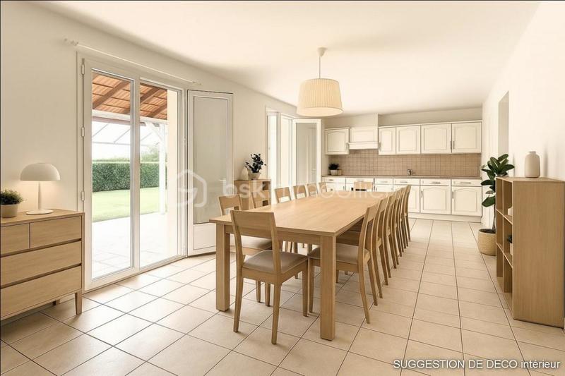 Maison - 200 m² - 4 pièces