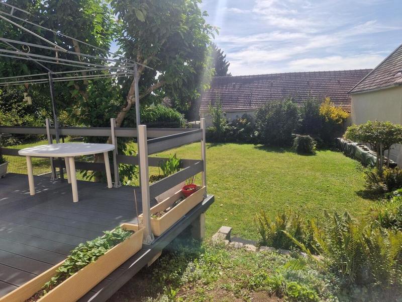 Maison - 147 m² - 8 pièces