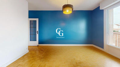 Appartement - 94 m² - 5 pièces