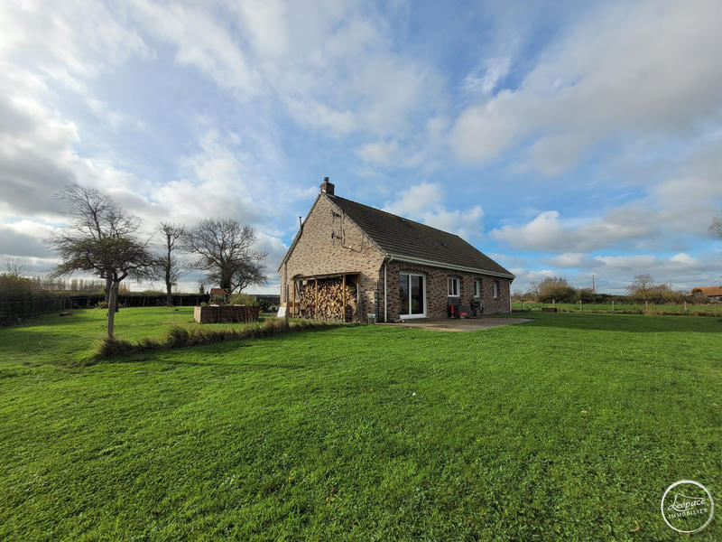 Maison - 95 m² - 3 pièces