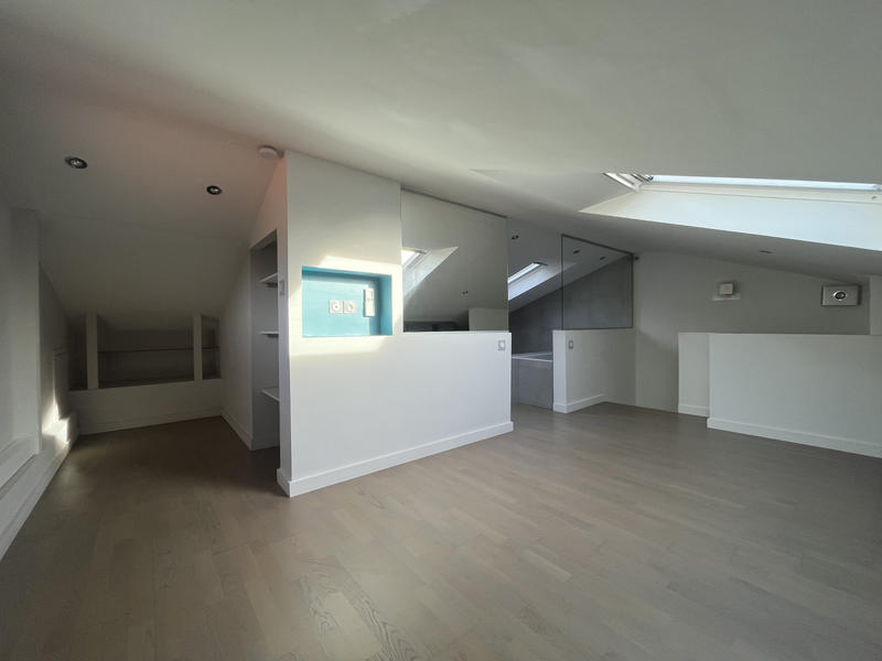 Maison - 90 m² - 3 pièces